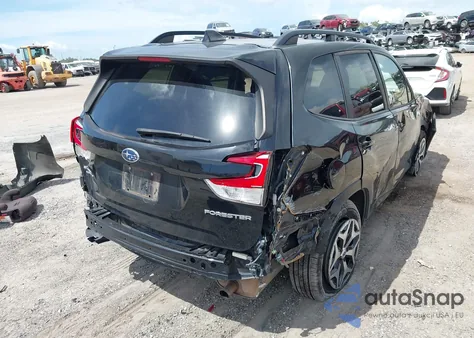 2019 Subaru Forester Premium z USA, uszkodzony, nr VIN JF2SKAGC5KH553662